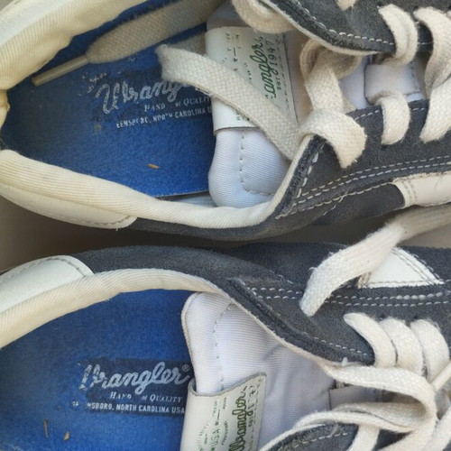 Wrangler unisex suede sneakers size 40 used, blue