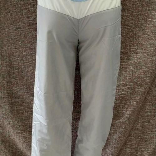 Y2K McKenzie women's pants used, gray, size S