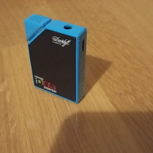 Davidoff collectible lighter blue and black like new