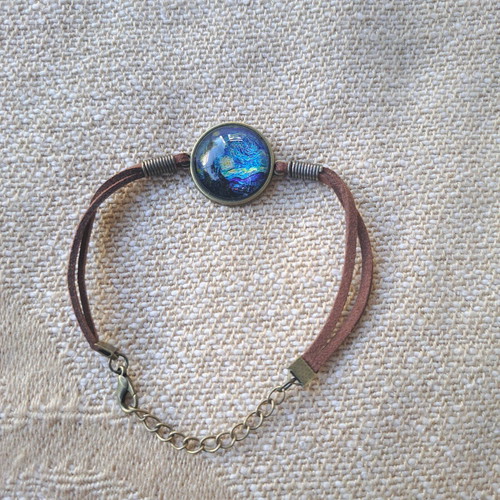 Van Gogh Starry Night Bracelet like new, multicolor with leather strap