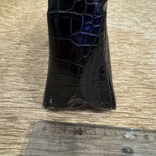 Shoulder bag black croco-effect patent leather like new