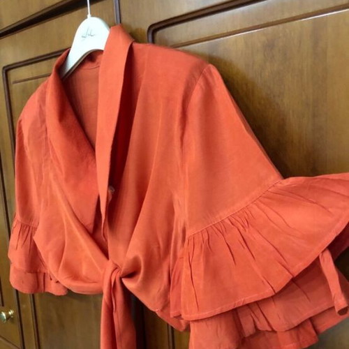 Crop shirt like new, size S