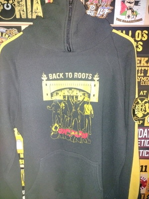 AEK Original 21 Hoodie like new, size Large, full face hood