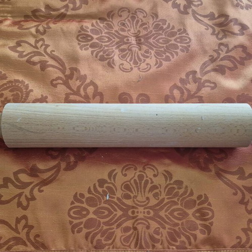 Wooden rotating rolling pin like new