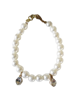 Bracelet with pearls and dangling crystals new