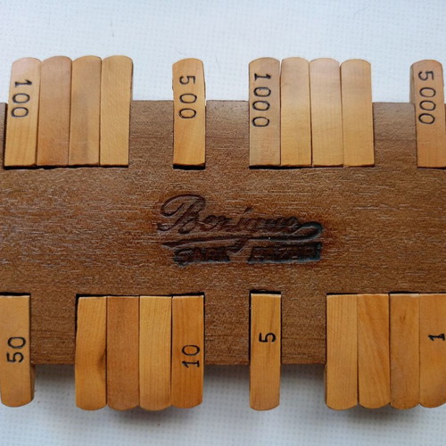 Bezique vintage wooden scorekeeper like new