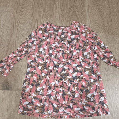 Marks & Spencer XL women's blouse with leaf pattern, like new