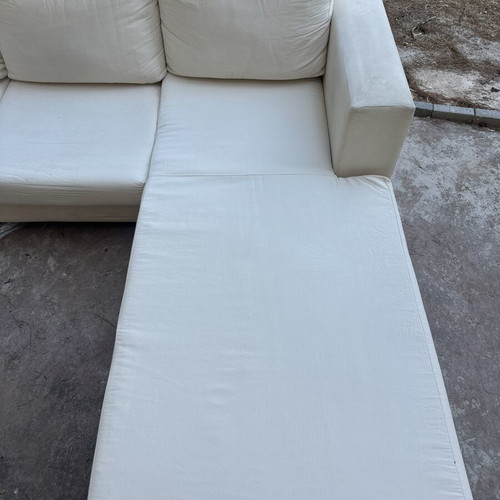 Three-seater sofa with corner