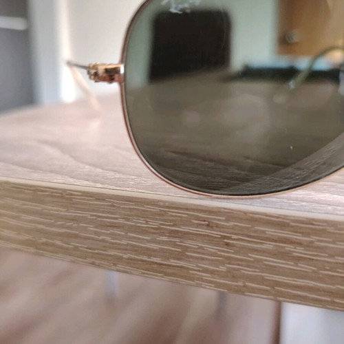 Ray-Ban sunglasses like new, original, green and gold