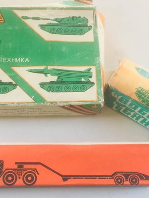 Russian vintage military vehicle miniatures like new, pack