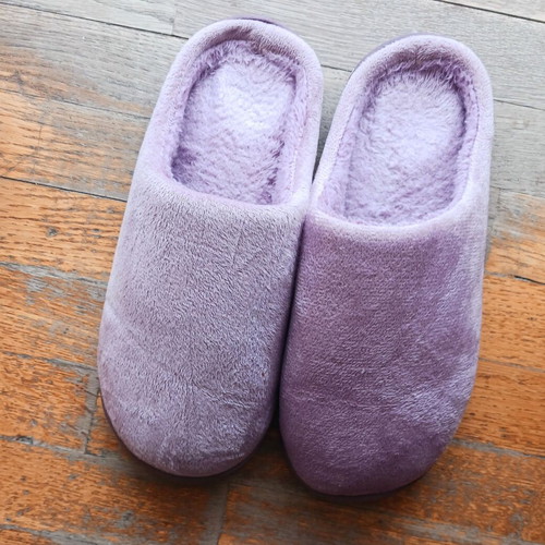 Women's winter slippers new, size 40-41, purple