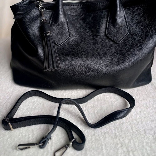 Italian large handbag new, genuine leather, black 40×25cm