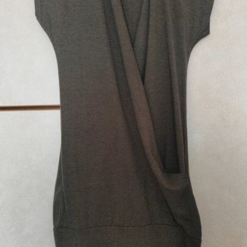 Women's dress gray size M like new