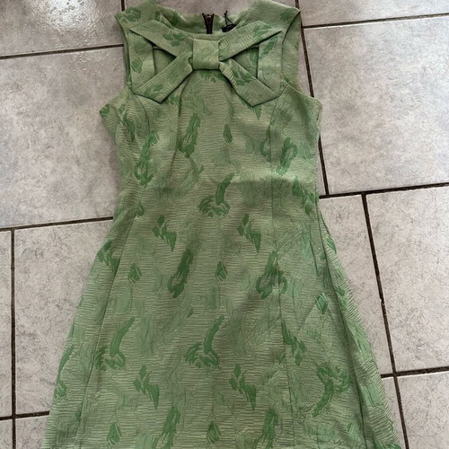 Dress like new green