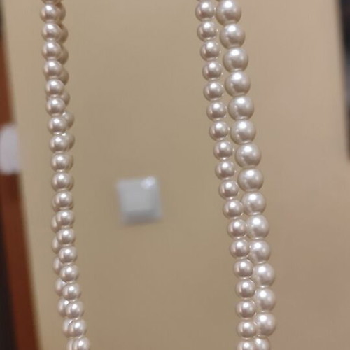 Two pearl necklaces with stainless steel magnetic clasp, new