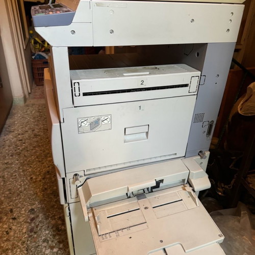Toshiba E STUDIO 160 photocopier used, with new toner, for parts or repair