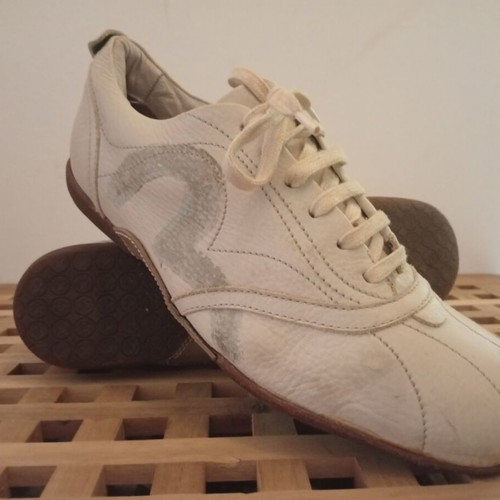 Evisu leather sneakers used, off white, size 41/42