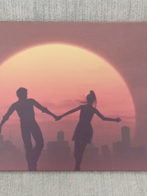 Canvas print Silhouettes of young romantic couple new