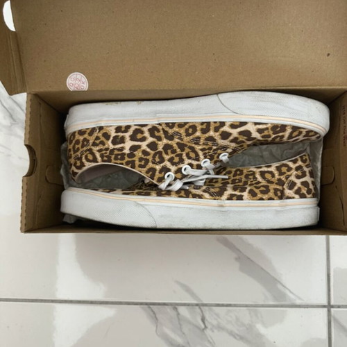 Vans sneakers like new, beige and brown leopard print