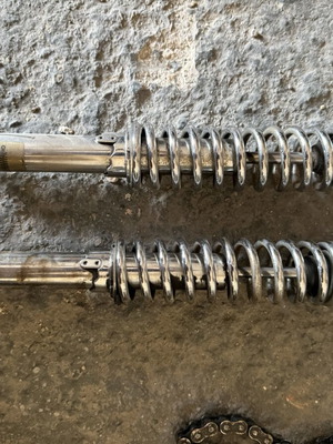 Rear shock absorber for Honda Innova Injection 125 used, good condition
