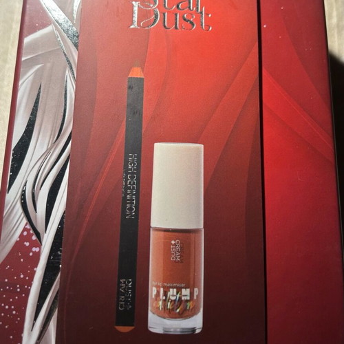 Dust and cream makeup gift set new, 2 pieces Stardust