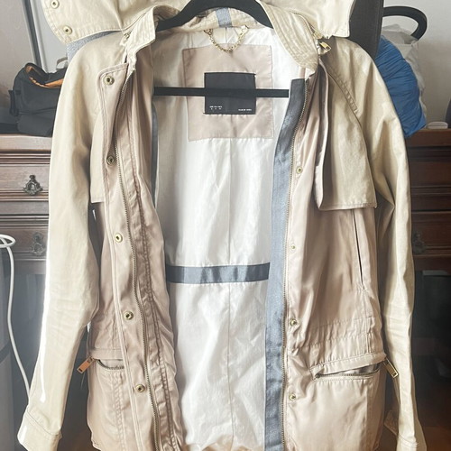 Zara women's autumn coat, size S, beige