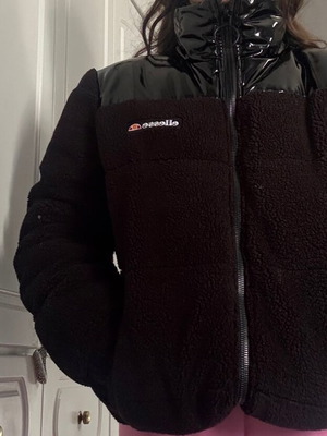 Ellesse black jacket small like new