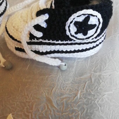 Converse handmade baby shoes, 10 cm knitted