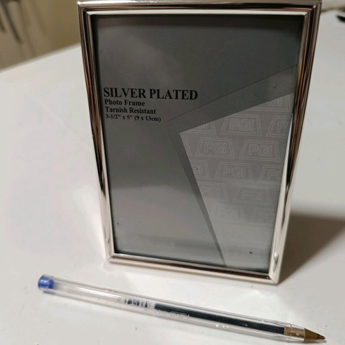 Silver plated photo frame new