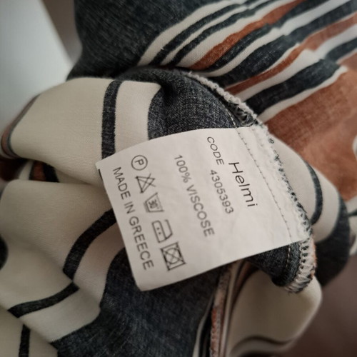 Helmi wrap dress like new, size L, viscose, striped