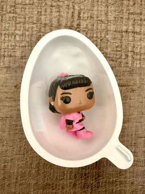 Φιγούρα Erica Stranger Things Kinder Joy καινούργιο