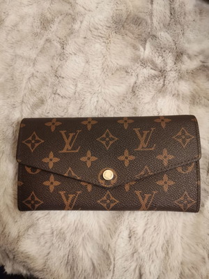 Louis Vuitton πορτοφόλι σε καφέ