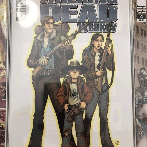 Walking Dead Weekly set of 47 comics like new