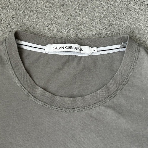 Calvin Klein Vegetable Dye Monogram Slim Tee like new, gray, L
