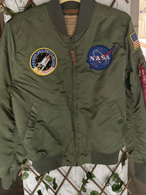 Μπουφάν bomber Alpha Industries, μέγεθος M, καινούργιο