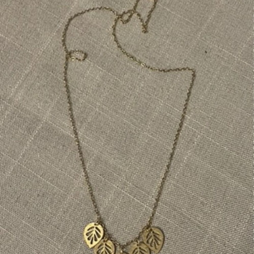 Leaf necklace and earrings set new, brass, gold tone