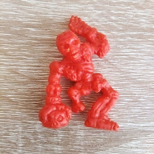 Monster In My Pocket Skeleton figure, red, Matchbox