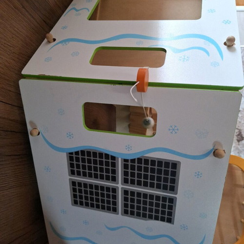 Hape wooden dollhouse like new