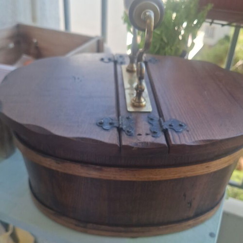 Wooden Sewing Box with Bronze Handle, Like New, Vintage Style