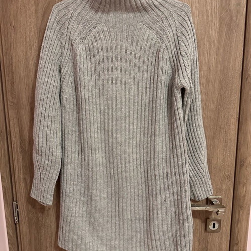 Pullover dress used gray one size in very good condition