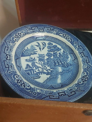 Antique shallow plate used Ø24cm from South Wales 19th century