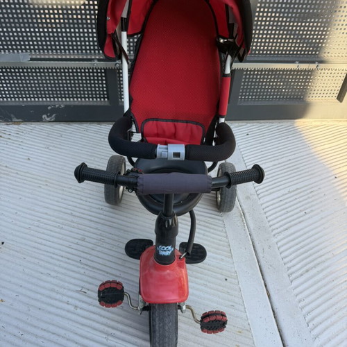 Cool Baby tricycle used with sunshade and safety features