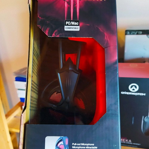 Steelseries Diablo III Headset like new, over the ear headphones