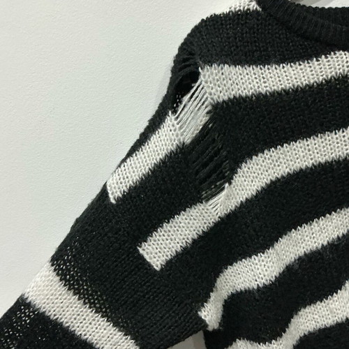 Primark striped knitted sweater white-black like new with distressed style