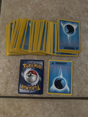 Κάρτες Pokemon Energy συλλεκτικές 1999, σαν καινούργιο, πακέτο 97