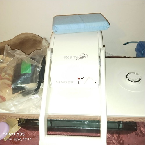 Singer press almost like new, 2 months usage