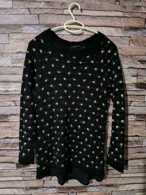 Figaro sweater used, fuzzy polka dot black and white, size 2
