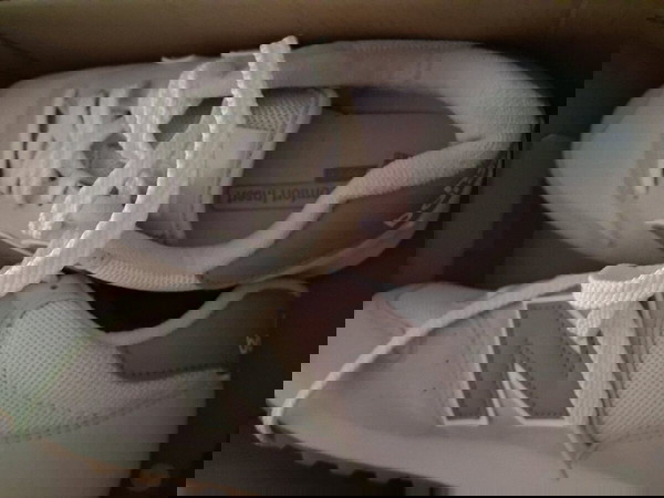 Αθλητικα παπουτσια new balance μωβ γκρι.