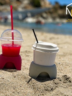 Βάση ποτού παραλίας SandCup 3D printed, κατόπιν παραγγελίας