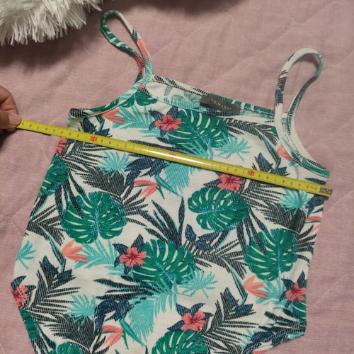 Primark top used, size small, multicolor